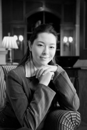 Set concrete goals high